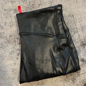 Spanx faux leather leggings - small